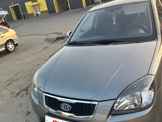 2010 Kia Rio II Рестайлинг, серебристый, 545000 рублей, вид 3