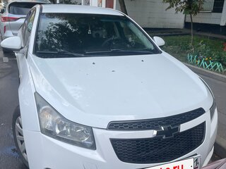 2012 Chevrolet Cruze I, белый, 600000 рублей, вид 3