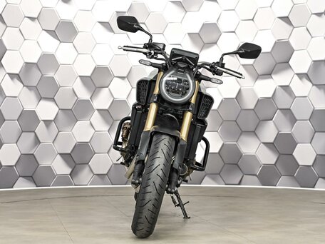 2025 Honda CB 650R, серый, 1277000 рублей, вид 5