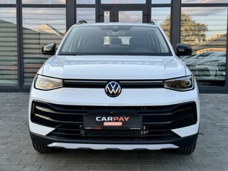 2026 Volkswagen Tharu XR 300 TSI, белый, 2840000 рублей, вид 3