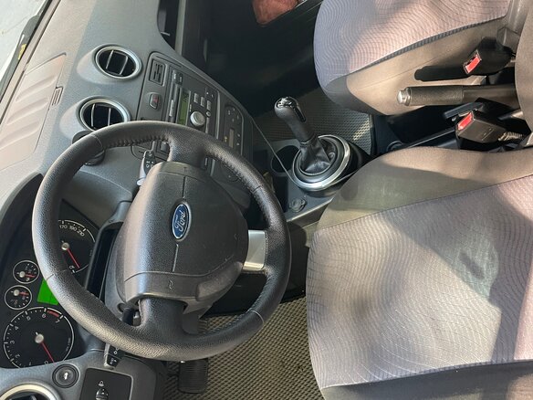 2007 Ford Fusion I Рестайлинг, белый, 410000 рублей - вид 3