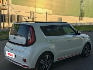 2018 Kia Soul II Рестайлинг, белый, 1580000 рублей, вид 5