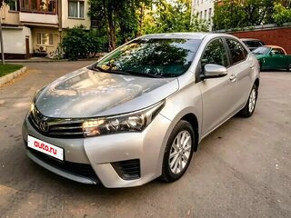 2014 Toyota Corolla XI (E160, E170, E180), серебристый, 1449000 рублей, вид 3