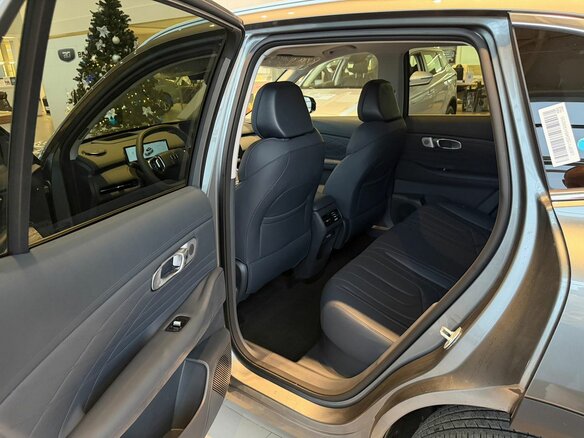 2026 Geely EX5 Гибрид EM-R, серый - вид 17