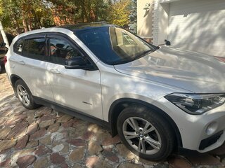 2016 BMW X1 20i xDrive II (F48), белый, 2030000 рублей, вид 1