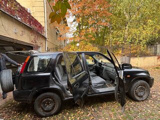 1998 Honda CR-V I, чёрный, 420000 рублей, вид 4