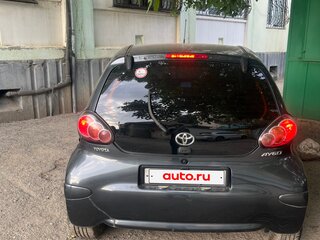 2009 Toyota Aygo I Рестайлинг, серый, 500000 рублей, вид 2