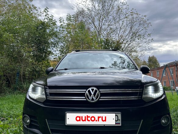 2011 Volkswagen Tiguan I Рестайлинг, чёрный, 1250000 рублей - вид 1