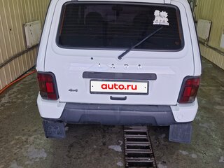 2018 Lada (ВАЗ) 2131 (4x4) Urban I, белый, 600000 рублей, вид 4