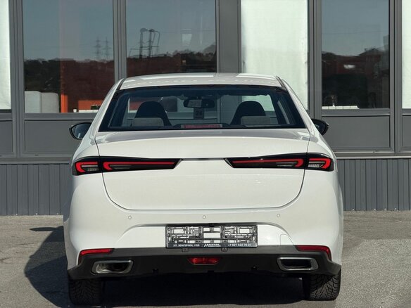 2024 Kaiyi E5, белый - вид 9