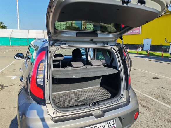 2018 Kia Soul II Рестайлинг, серебристый, 1450000 рублей - вид 12