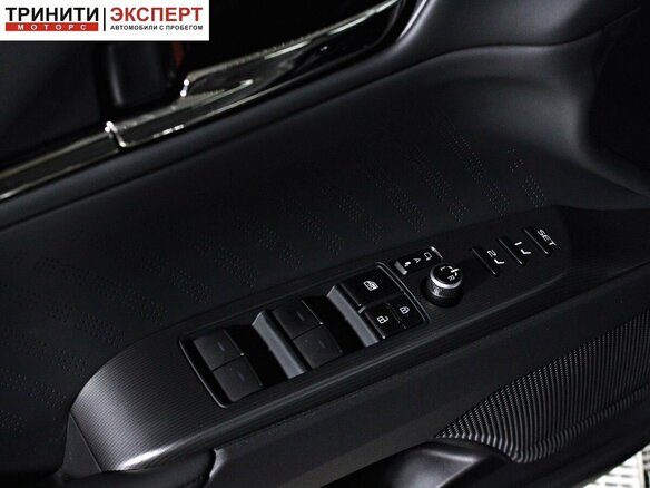 2026 Toyota Camry IX (XV80) China Market Рестайлинг, чёрный, 4940000 рублей - вид 18