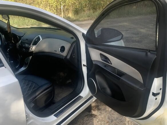 2013 Chevrolet Cruze I Рестайлинг, белый, 530000 рублей - вид 14