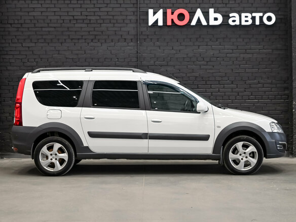 2019 Lada (ВАЗ) Largus Cross I, белый, 940000 рублей - вид 9