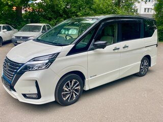 2019 Nissan Serena V (C27) Рестайлинг, белый, 2450000 рублей, вид 3