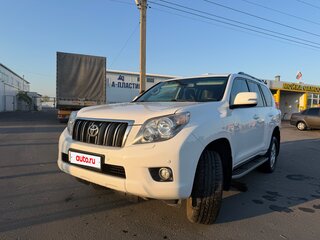 2013 Toyota Land Cruiser Prado 150 Series, белый, 3200000 рублей, вид 2
