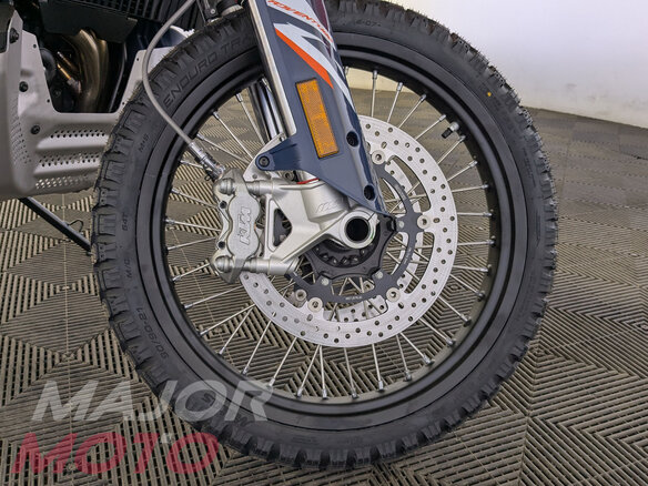 2026 KTM 890 Adventure R, белый, 1890000 рублей - вид 10