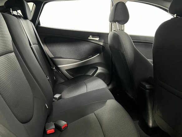 2014 Hyundai Solaris I, бежевый, 1310000 рублей - вид 11
