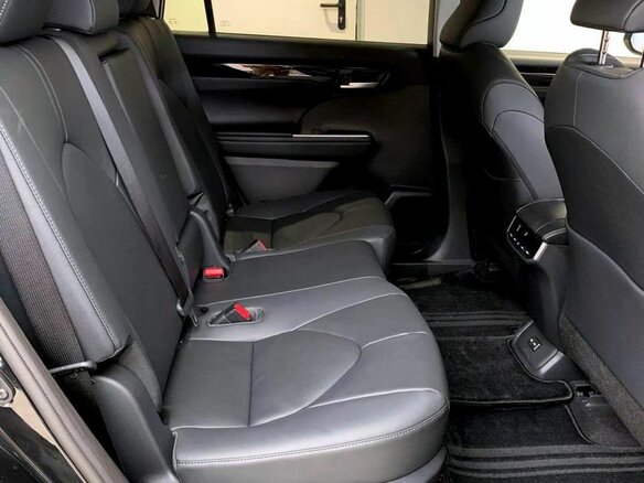 2026 Toyota Highlander IV (XU70), чёрный, 5750000 рублей - вид 17