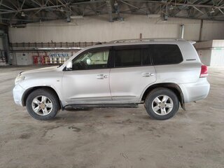2011 Toyota Land Cruiser 200 Series, серебристый, 1594540 рублей, вид 4