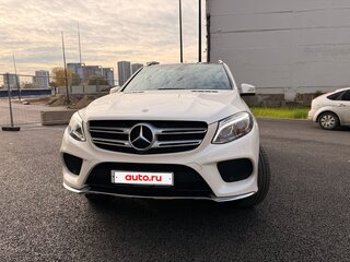 2018 Mercedes-Benz GLE 400 9G-Tronic I (W166), белый, 4200000 рублей, вид 3