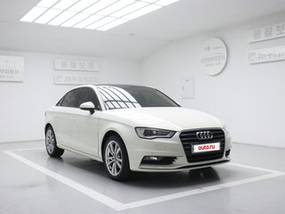 2014 Audi A3 III (8V), белый, 1425000 рублей, вид 3