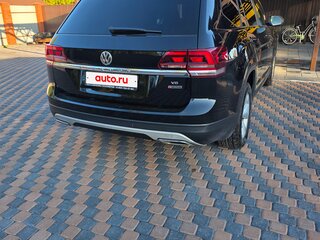 2018 Volkswagen Teramont I, чёрный, 2950000 рублей, вид 3