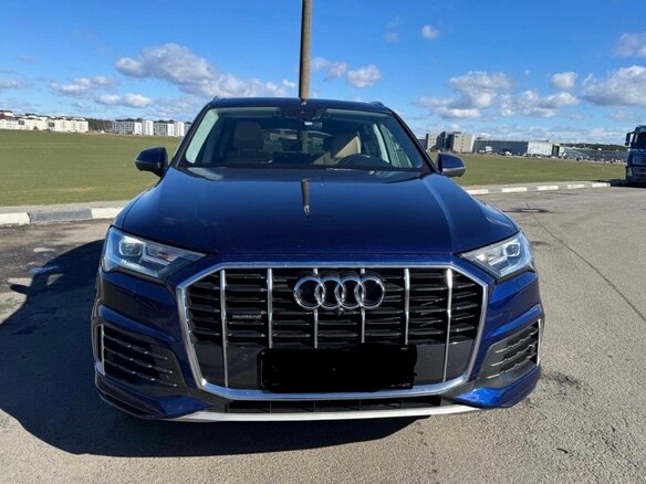 2020 Audi Q7 II (4M), синий, 4590000 рублей - вид 1