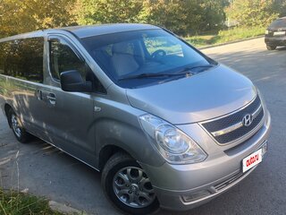 2011 Hyundai Grand Starex I, серый, 920000 рублей, вид 2