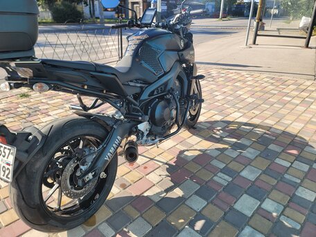 2019 Yamaha MT-09 (FZ-09), чёрный, 805000 рублей, вид 4