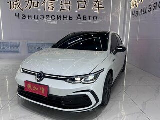 2022 Volkswagen Golf VIII, белый, 1662999 рублей, вид 2