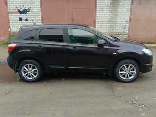 2013 Nissan Qashqai I Рестайлинг, фиолетовый, 900000 рублей, вид 4