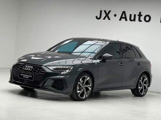 2022 Audi A3 Sportback 35 TFSI IV (8Y), зелёный, 2100000 рублей, вид 1