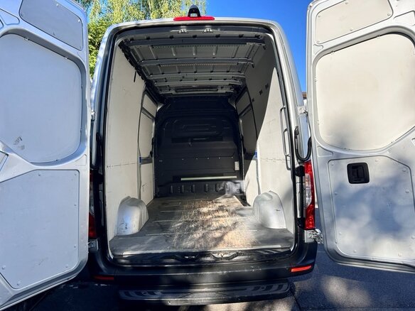 2020 Mercedes-Benz Sprinter, серый, 6200000 рублей - вид 14