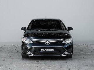 2017 Toyota Camry VII (XV50) Рестайлинг, чёрный, 2359000 рублей, вид 3