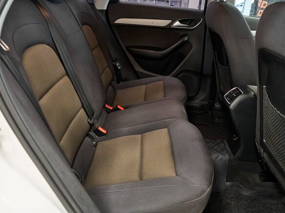 2014 Audi Q3 I (8U), белый, 1637000 рублей - вид 16