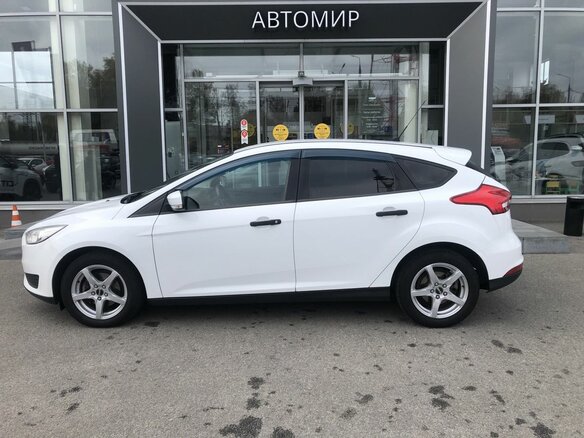 2015 Ford Focus III Рестайлинг, белый, 890000 рублей - вид 7