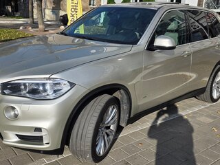 2016 BMW X5 40d III (F15), серебристый, 5350000 рублей, вид 3