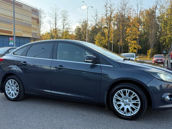 2012 Ford Focus III, серый, 799999 рублей - вид 2