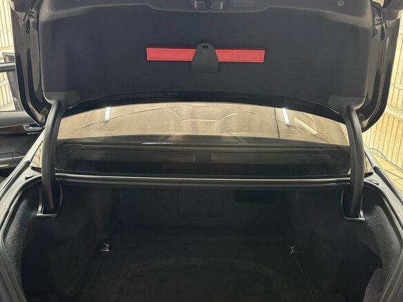 2014 Audi A8 III (D4) Рестайлинг, чёрный, 2600000 рублей - вид 10
