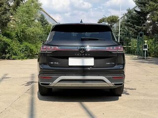 2023 Volkswagen Tayron I Рестайлинг, чёрный, 2410000 рублей, вид 5