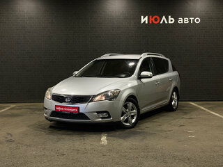 2011 Kia Ceed I Рестайлинг, серебристый, 680000 рублей, вид 1