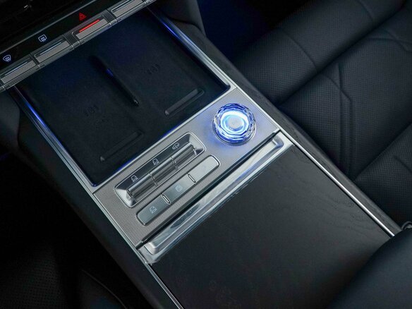 2025 Zeekr 9X 70 kWh, чёрный, 11199077 рублей - вид 17