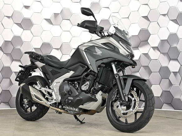 2021 Honda NC 750X, серый, 1099000 рублей