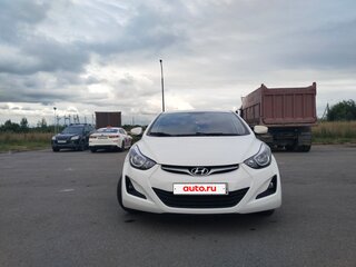 2014 Hyundai Elantra V (MD) Рестайлинг, белый, 750000 рублей, вид 1