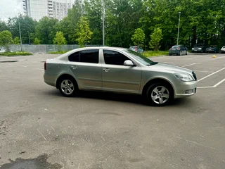 2012 Skoda Octavia II (A5) Рестайлинг, серебристый, 640000 рублей, вид 3