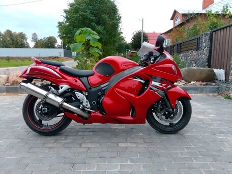 2012 Suzuki GSX 1400, красный, 900000 рублей, вид 5