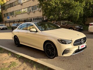 2022 Mercedes-Benz E-Класс 300 d V (W213, S213, C238) Рестайлинг, белый, 6370000 рублей, вид 4