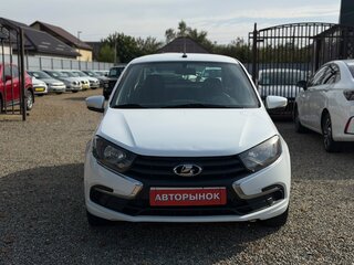 2020 Lada (ВАЗ) Granta I Рестайлинг, белый, 520000 рублей, вид 2