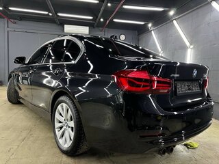 2018 BMW 3 серии 320d xDrive VI (F3x) Рестайлинг, чёрный, 2950000 рублей, вид 4